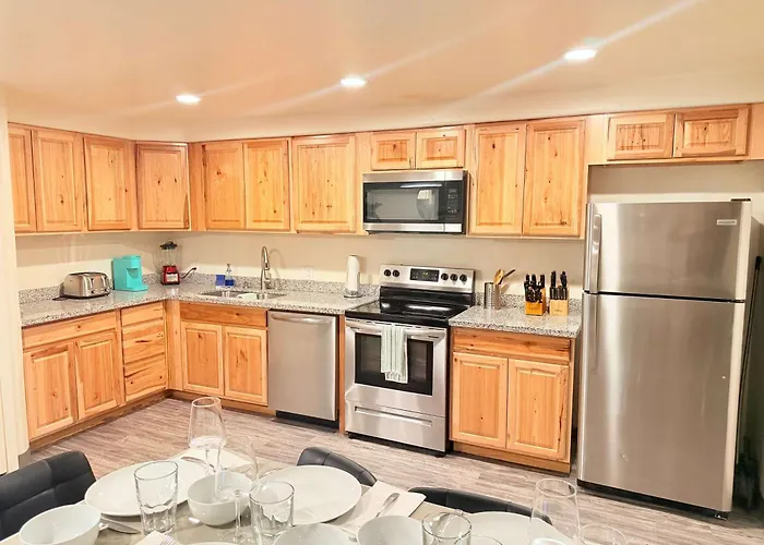 Style 2br 2ba W Jacuzzi Near Airport Holiday home Tucson